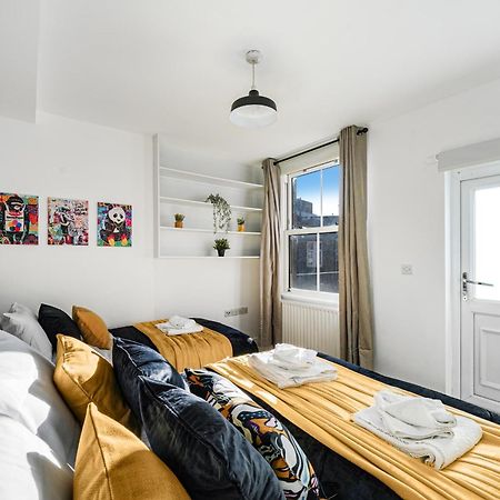 Boutique Central Hackney Abode - Balcony - Sleeps 6 Apartment London Bagian luar foto