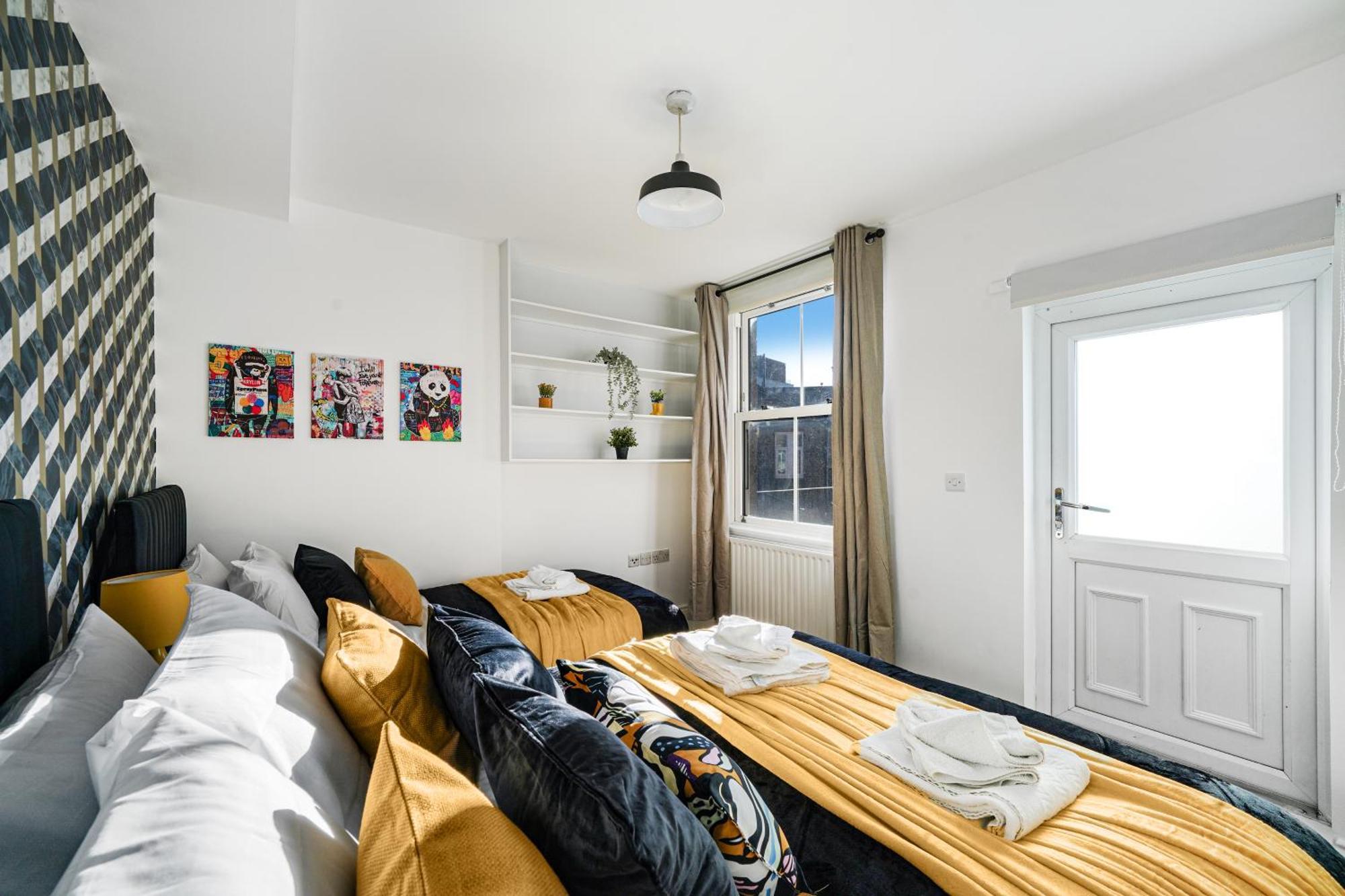 Boutique Central Hackney Abode - Balcony - Sleeps 6 Apartment London Bagian luar foto